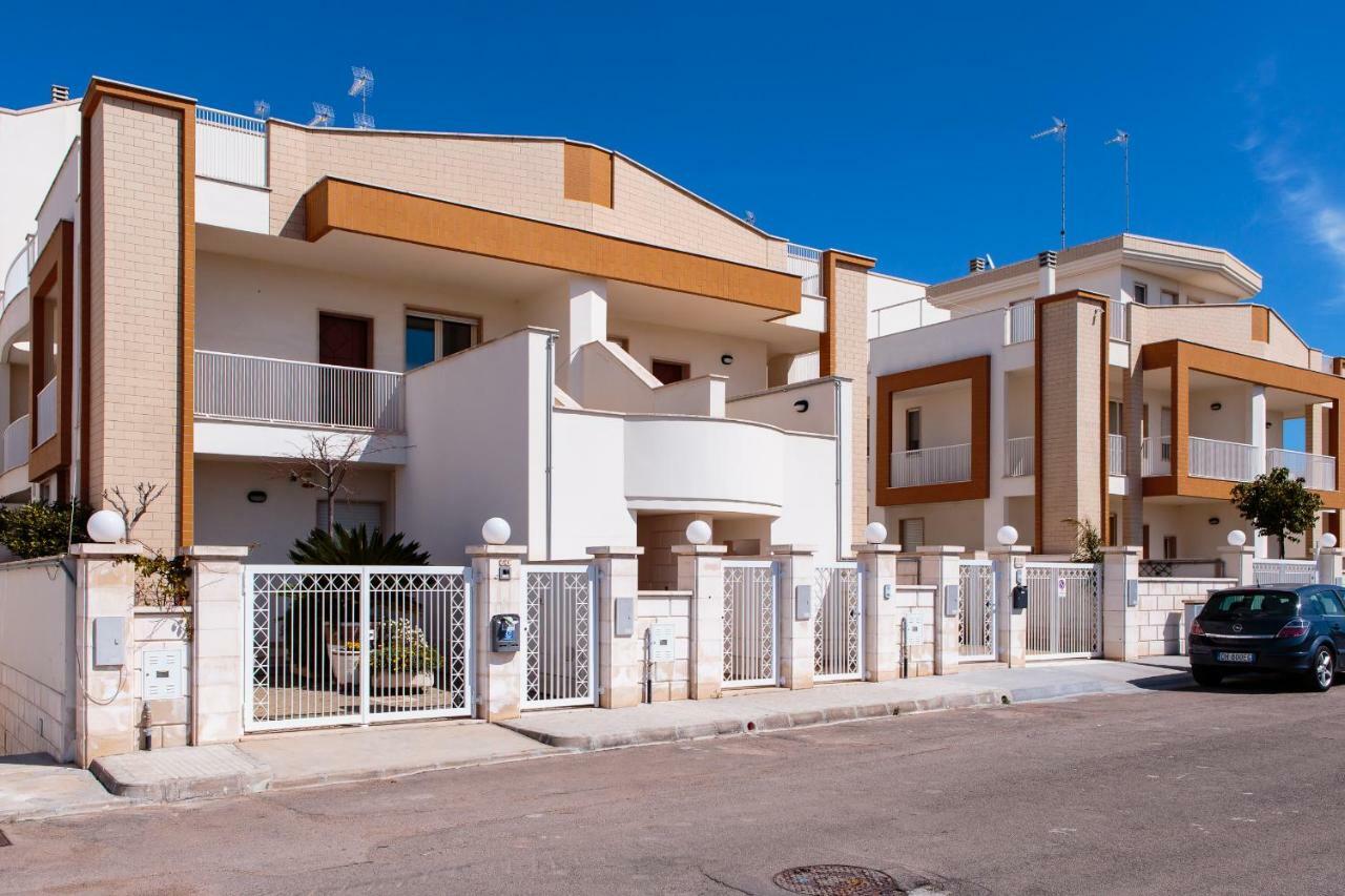 Vila Complesso Casamica Parabita Exteriér fotografie